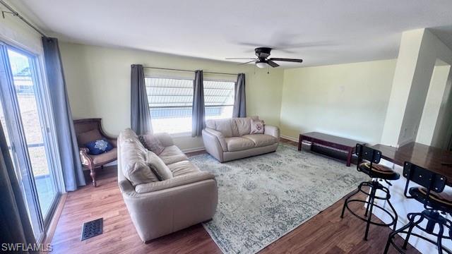5655 Captain John Smith Loop Property Photo 6