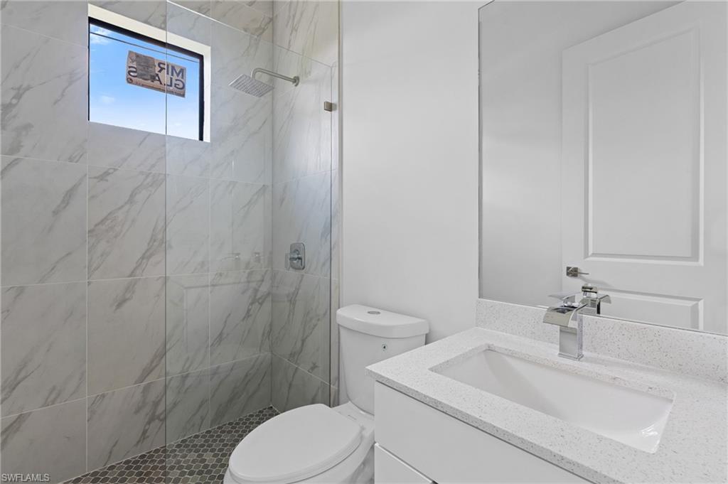 710 Eisenhower Blvd Property Photo 21