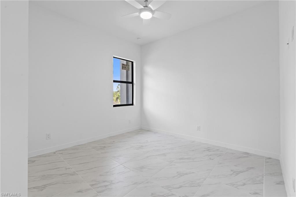 710 Eisenhower Blvd Property Photo 26