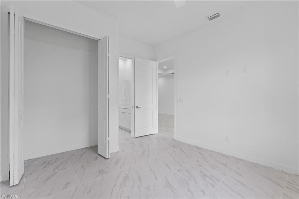 710 Eisenhower Blvd Property Photo 31