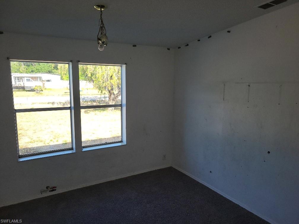 8239 Tolles Dr Property Photo 6