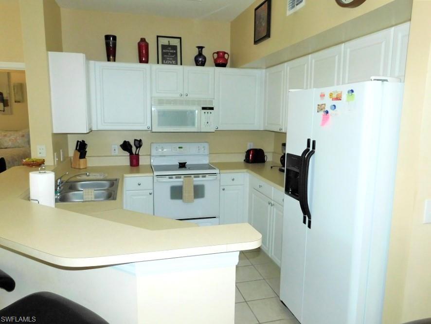 15645 Ocean Walk Cir # 314 Property Photo 6