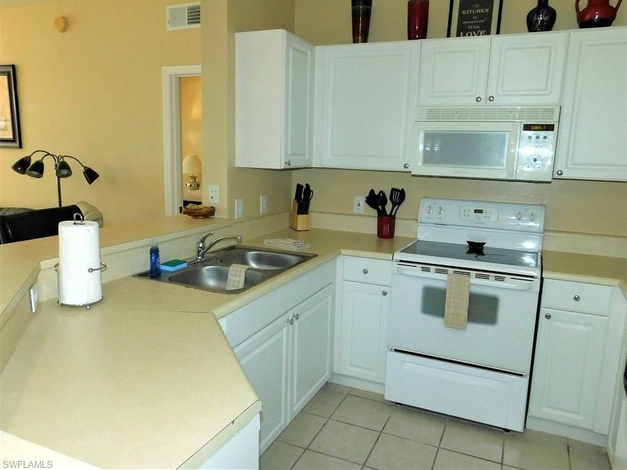 15645 Ocean Walk Cir # 314 Property Photo 7