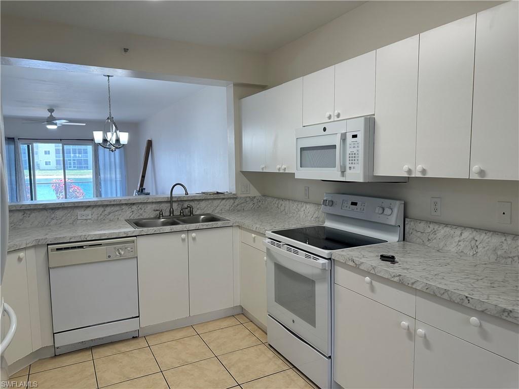 7818 Great Heron Way # 6 Property Photo 3