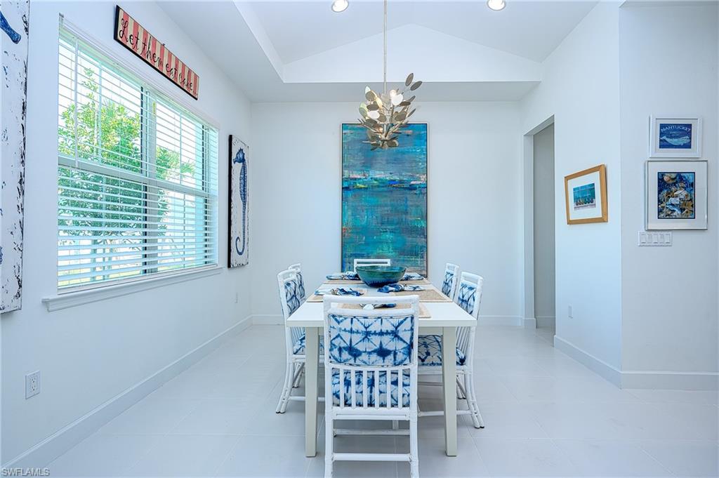 7251 Saona Ct Property Photo 9