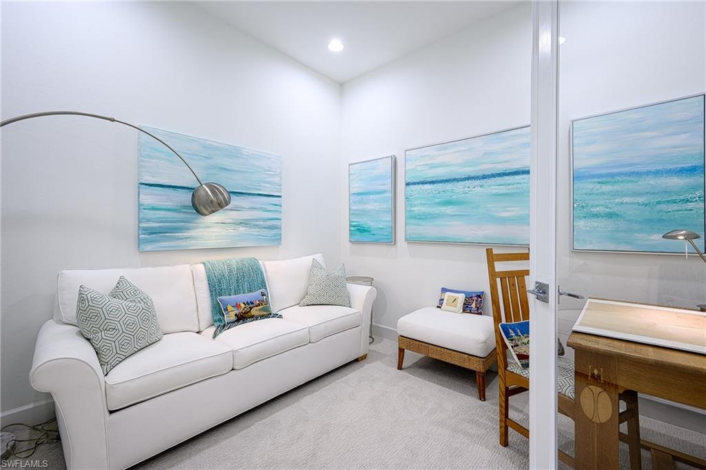 7251 Saona Ct Property Photo 10