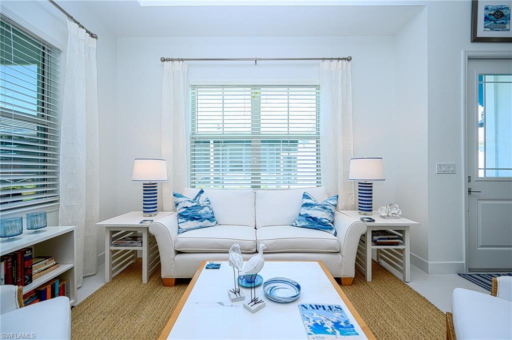 7251 Saona Ct Property Photo 12