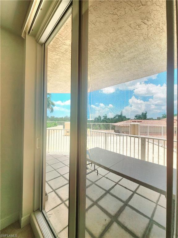 2090 W 1st St # J410 Property Photo 19