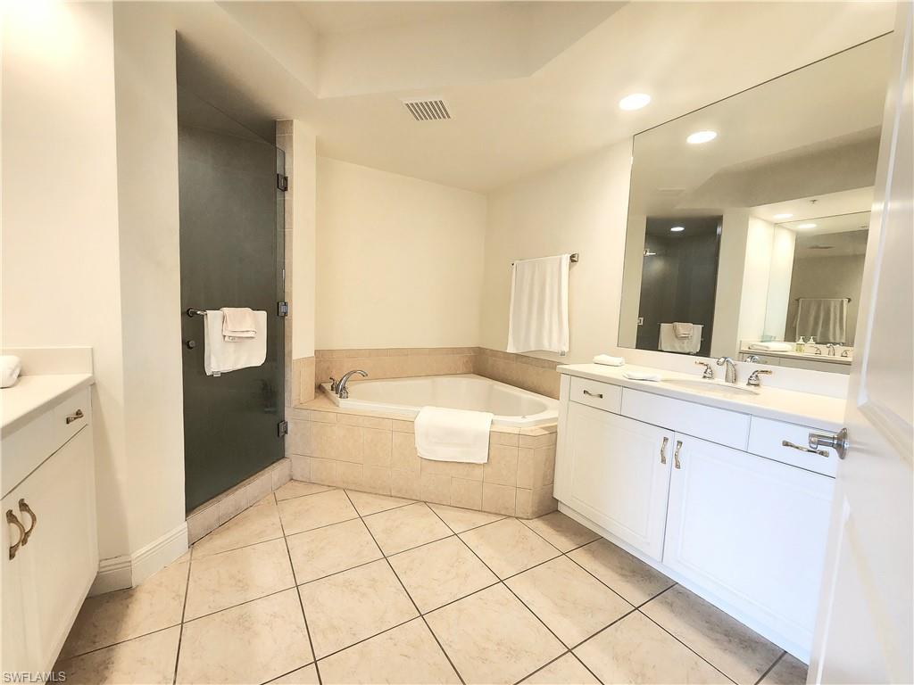 2090 W 1st St # J410 Property Photo 31