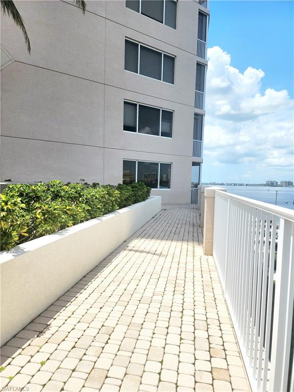 2090 W 1st St # J410 Property Photo 41