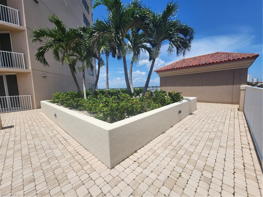 2090 W 1st St # J410 Property Photo 45