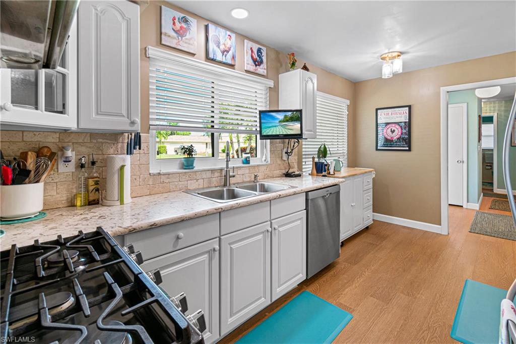 5235 Wisteria Ct Property Photo 10