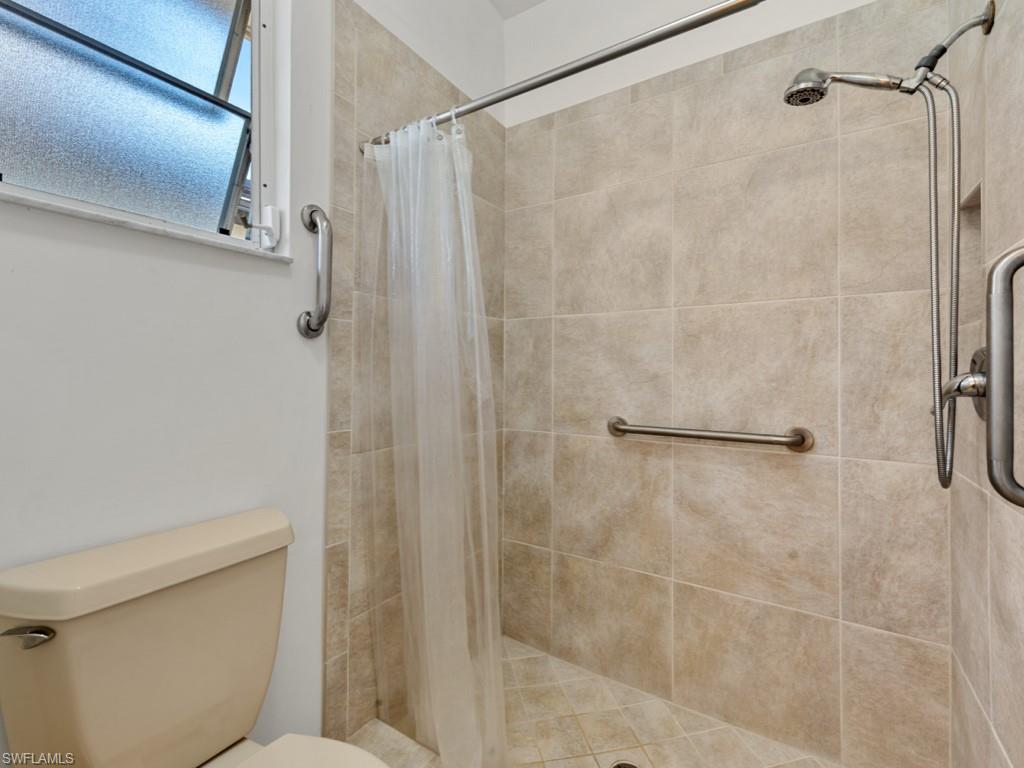 248 Capistrano Ct Property Photo 14