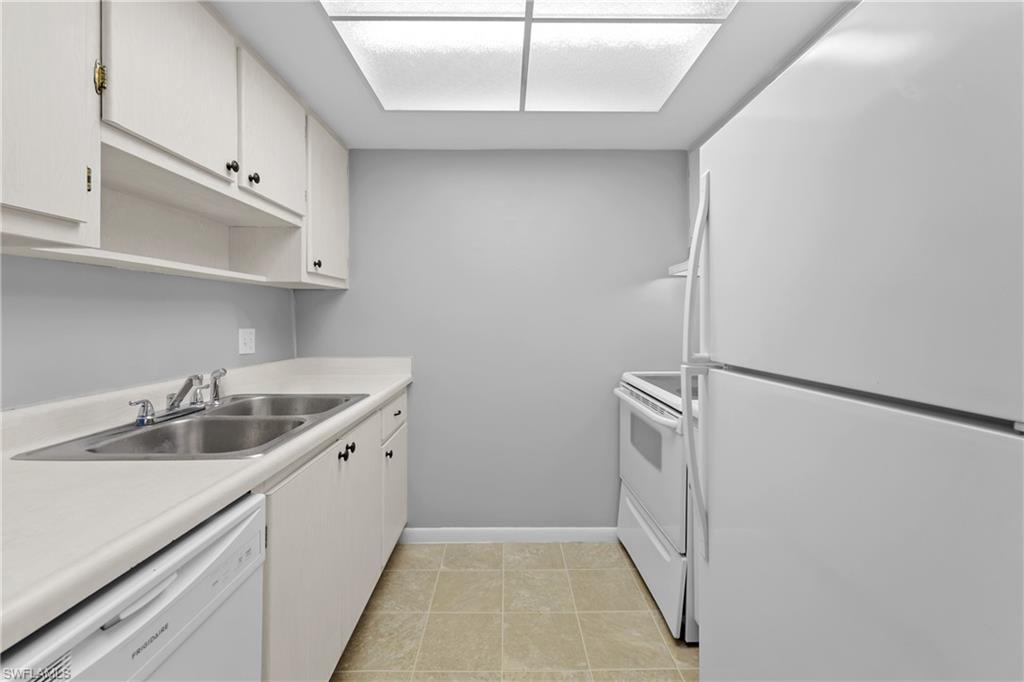 1849 Maravilla Ave # C10 Property Photo 6