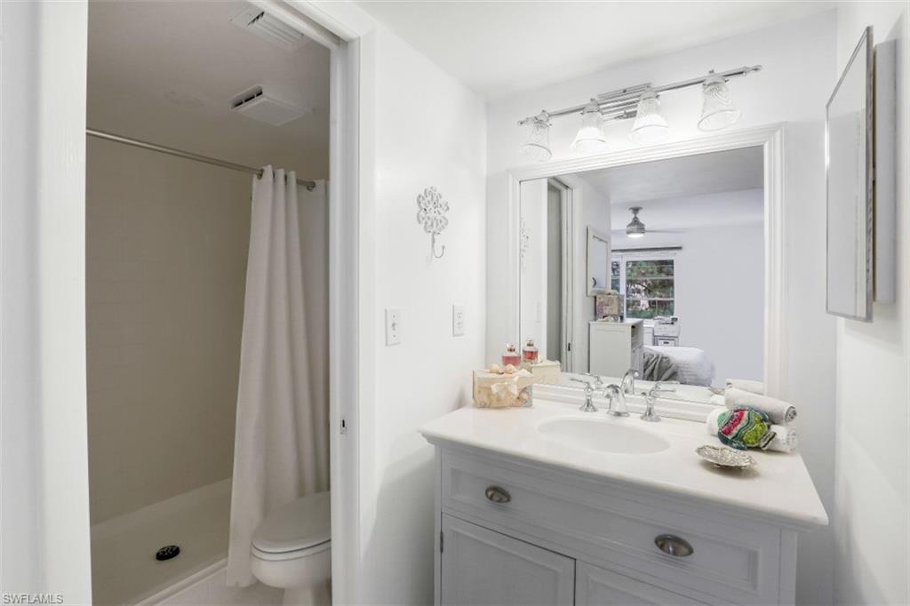 1056 Forest Lakes Dr # 201 Property Photo 15
