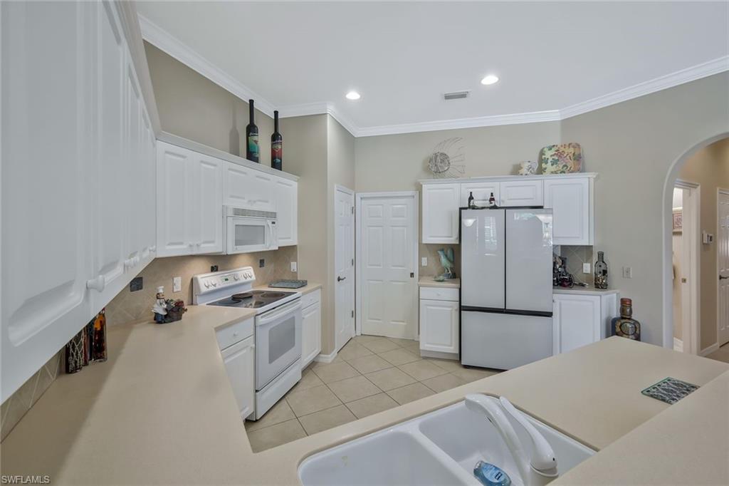 12732 Fox Ridge Dr Property Photo 8