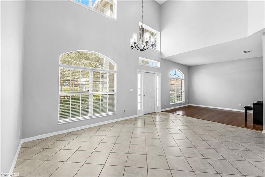 12440 Crooked Creek Ln Property Photo 4