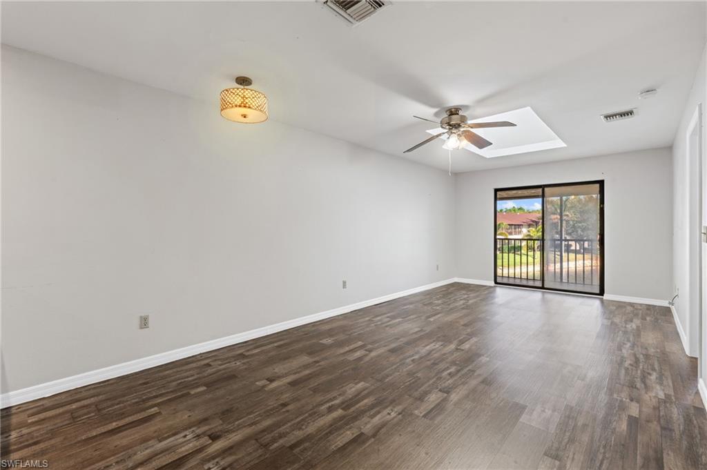 5323 Treetops Dr # T203 Property Photo 9