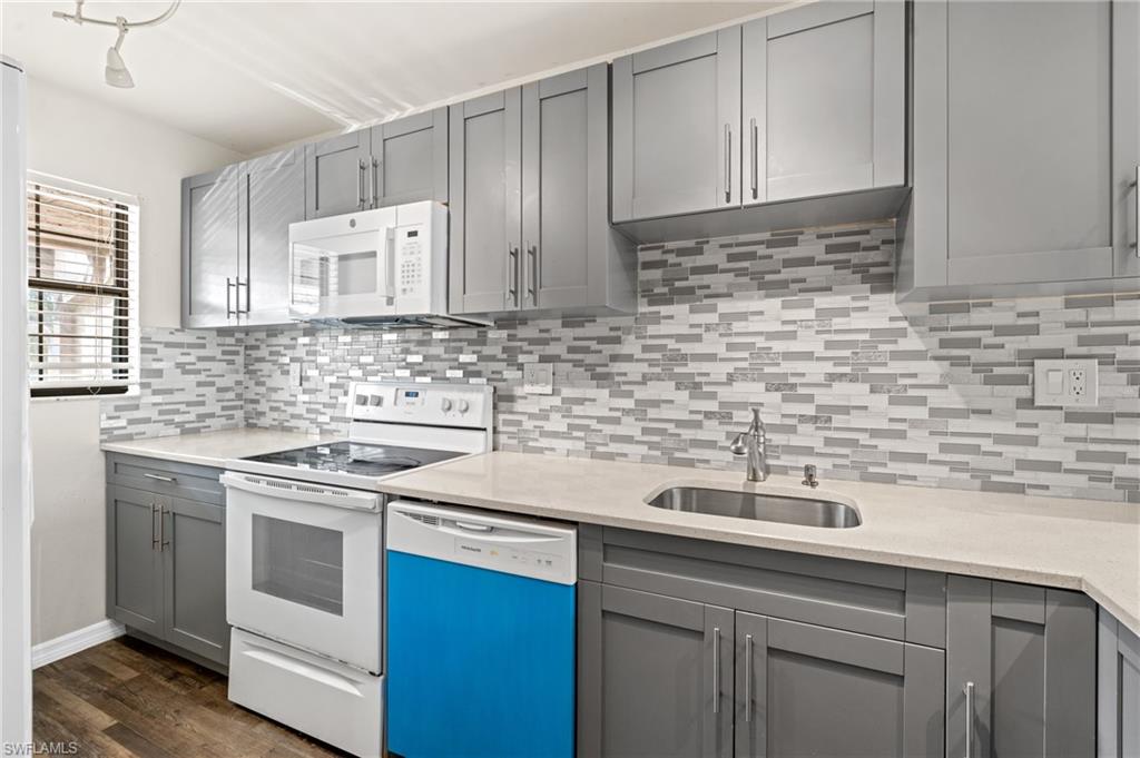 5323 Treetops Dr # T203 Property Photo 10