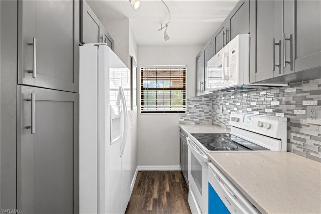 5323 Treetops Dr # T203 Property Photo 11