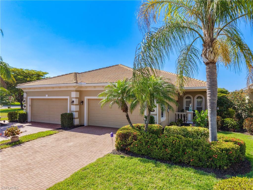 13885 Cleto Dr Property Photo 1