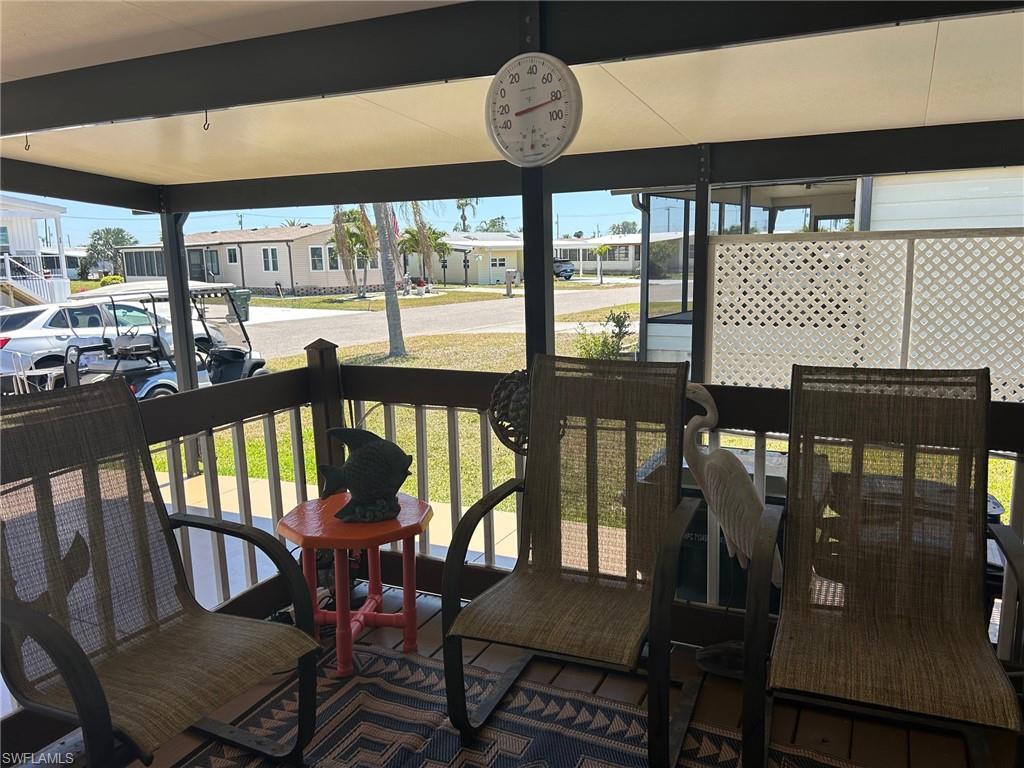 196 Palm Harbor Dr Property Photo 3