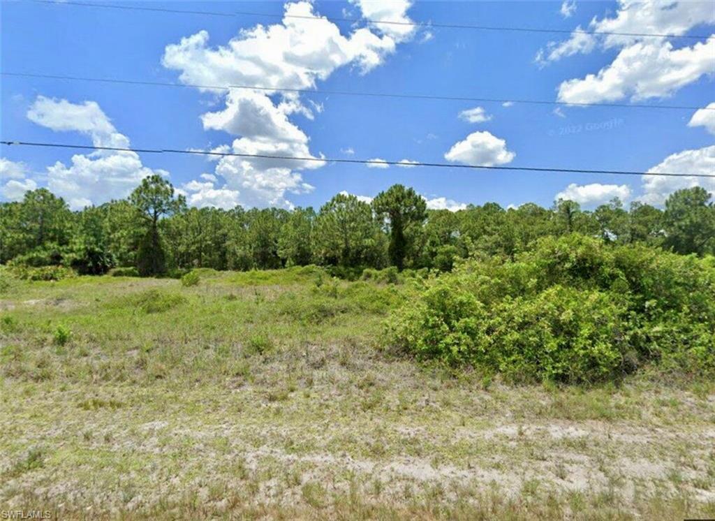742 Aletha Ave S Property Photo 3