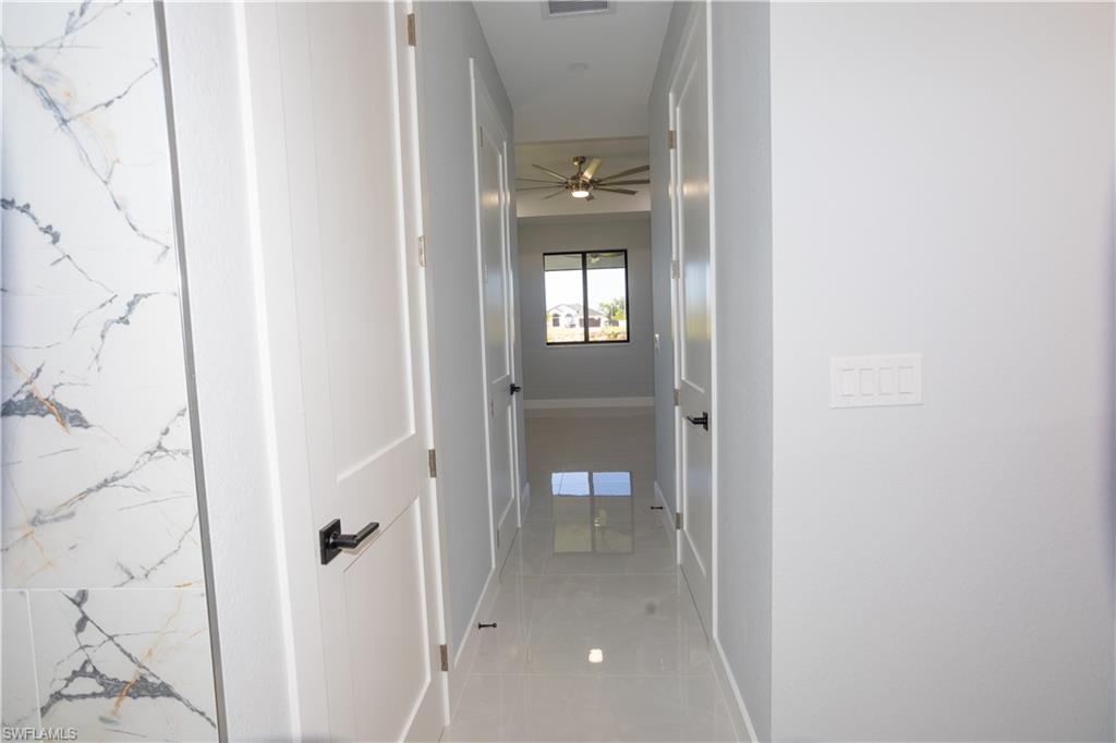 313 Ne 5th Ter Property Photo 25