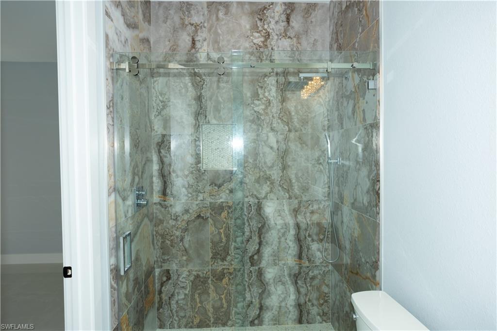 313 Ne 5th Ter Property Photo 42