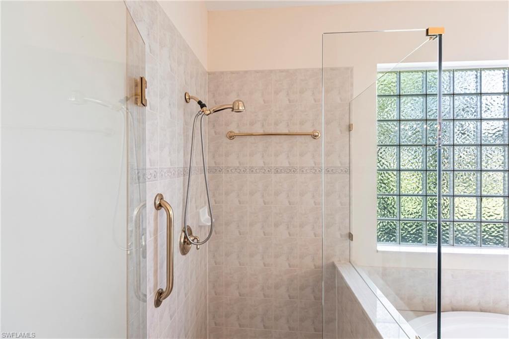 15420 Greenock Ln Property Photo 25