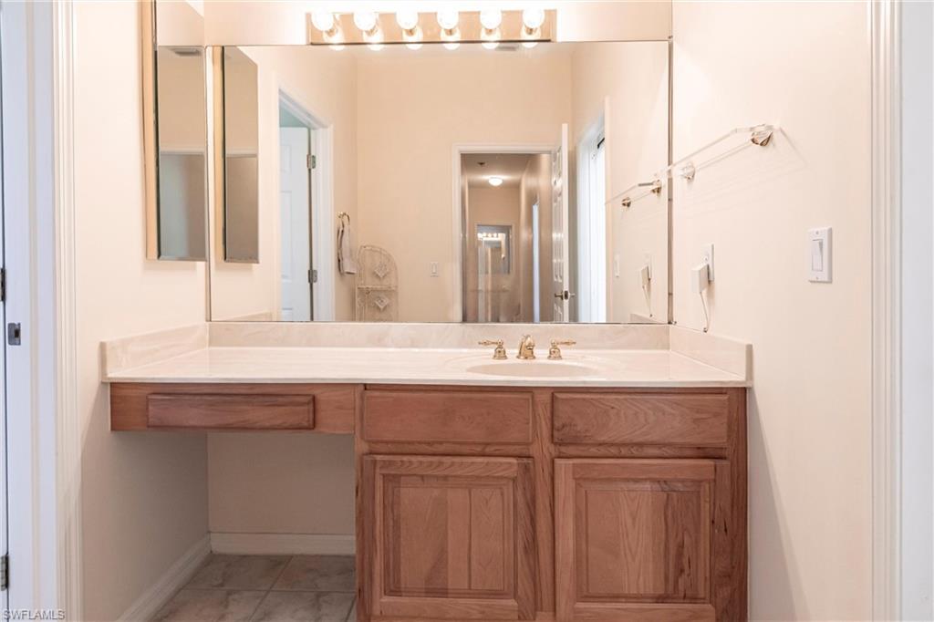 15420 Greenock Ln Property Photo 27