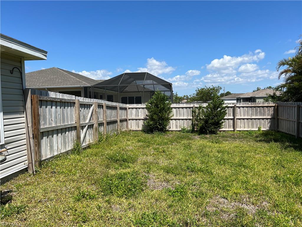 2222 Nw 25th Ln Property Photo 16