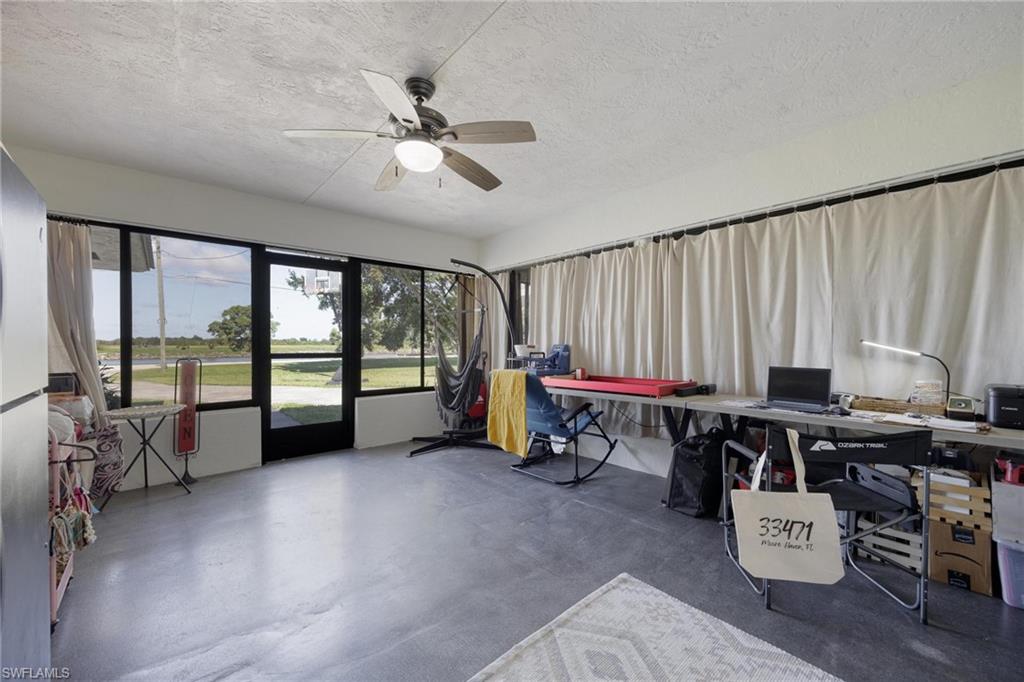 2099 River Rd Property Photo 21
