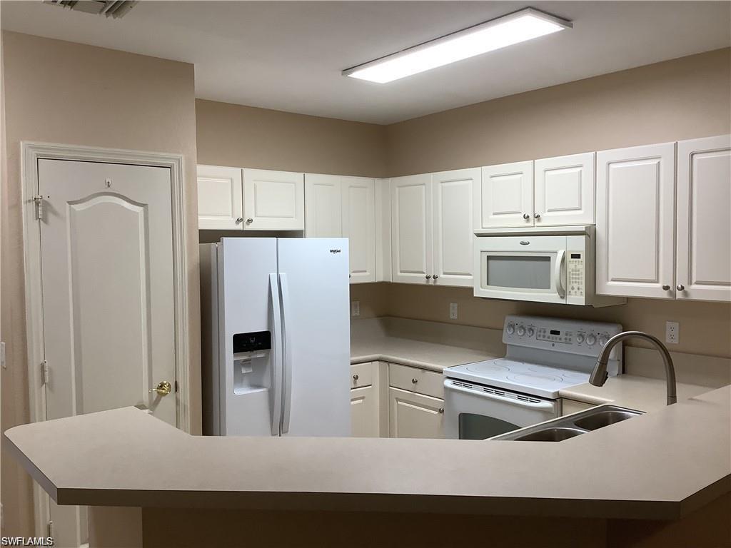 8649 Athena Ct Property Photo 3