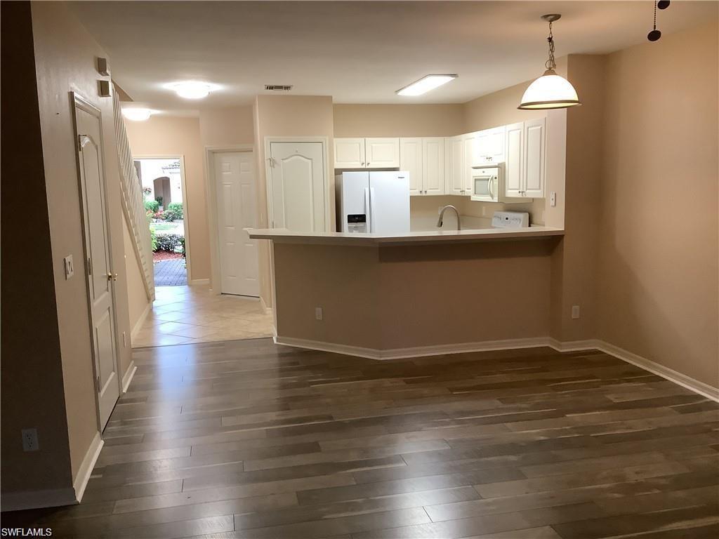 8649 Athena Ct Property Photo 4