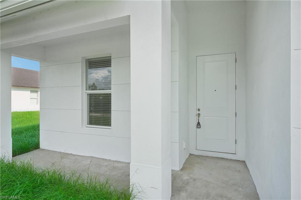 3306 56th St W Property Photo 4