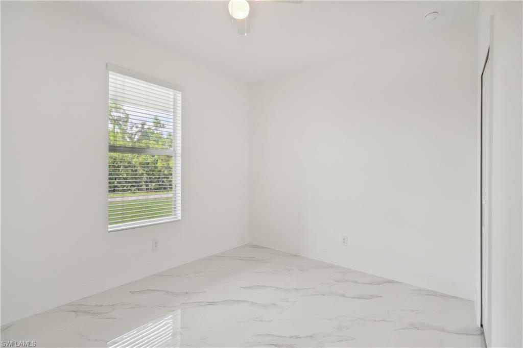 3306 56th St W Property Photo 12