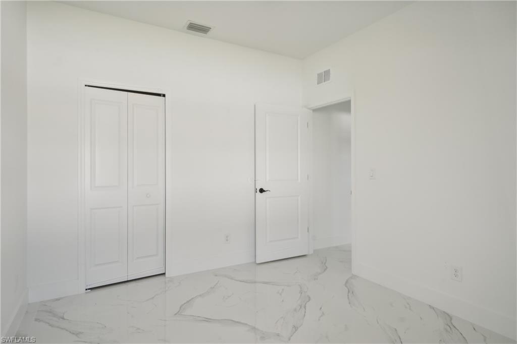 3306 56th St W Property Photo 17
