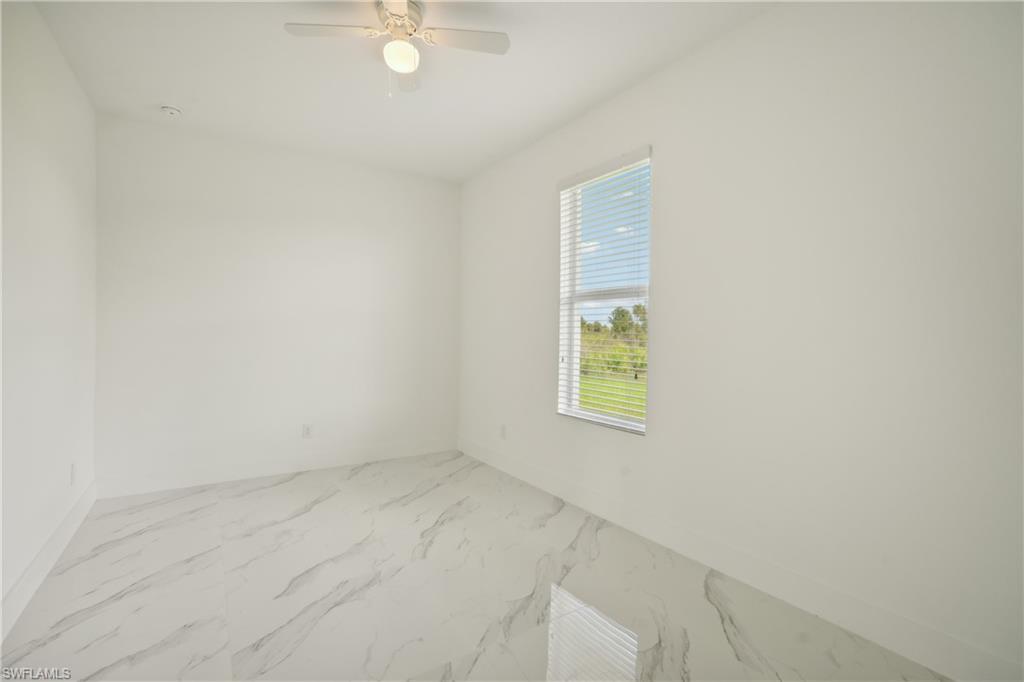 3306 56th St W Property Photo 22