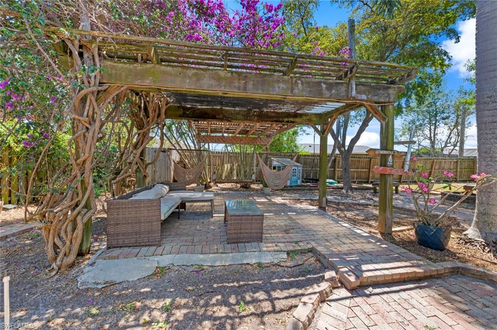 7438 Sea Island Rd Property Photo 39