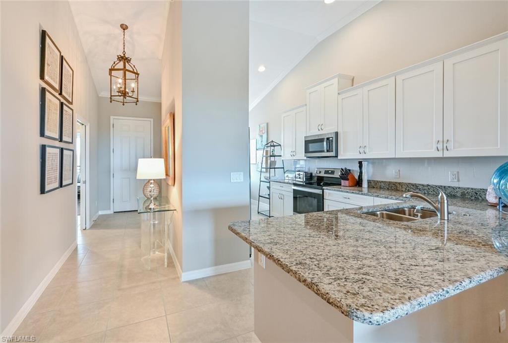 9389 Pocida Ct # 202 Property Photo 10