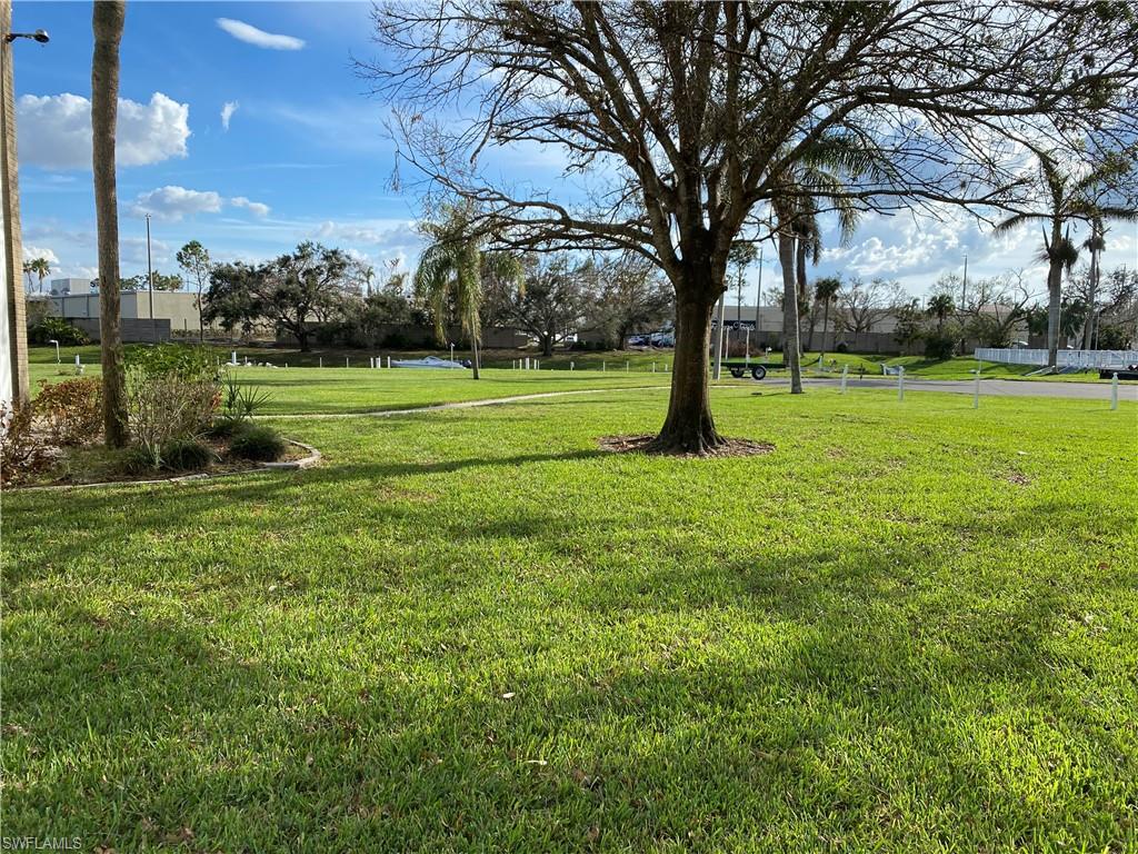 1416 Tropic Ter Property Photo 5