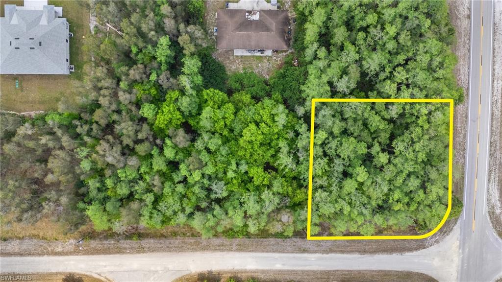 573 Ladd St Property Photo 10