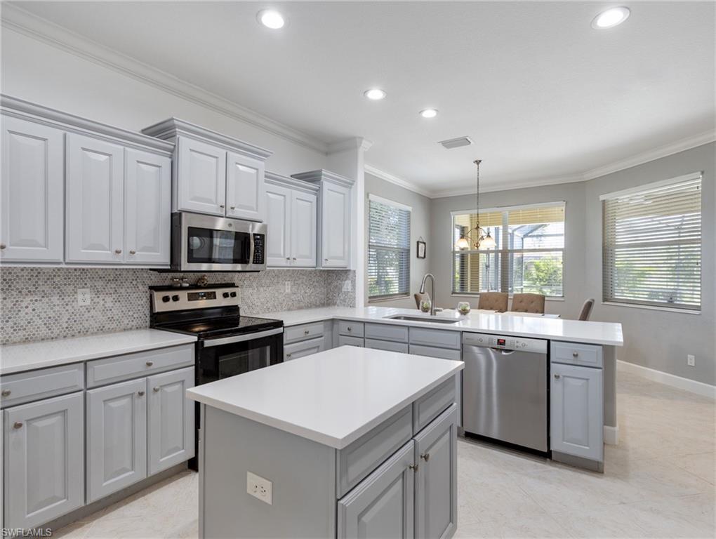 21880 Bella Terra Blvd Property Photo 10