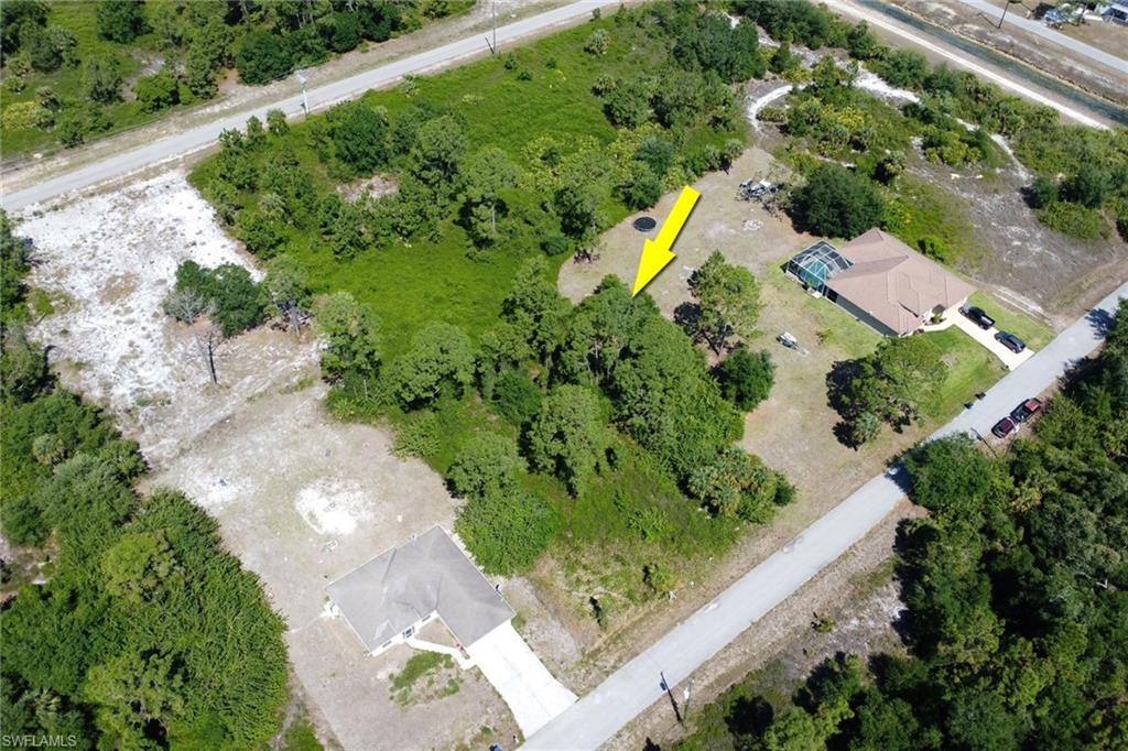1915 Louis Ave Property Photo 1