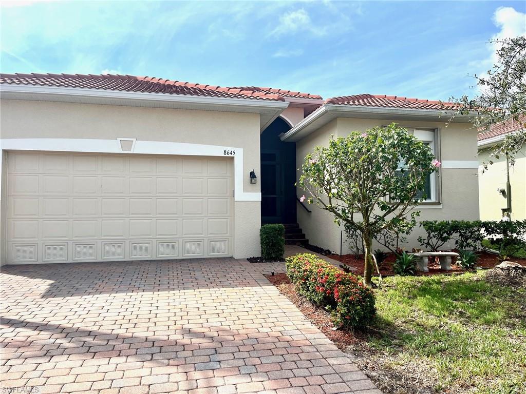 8645 Banyan Bay BLVD Property Photo 1