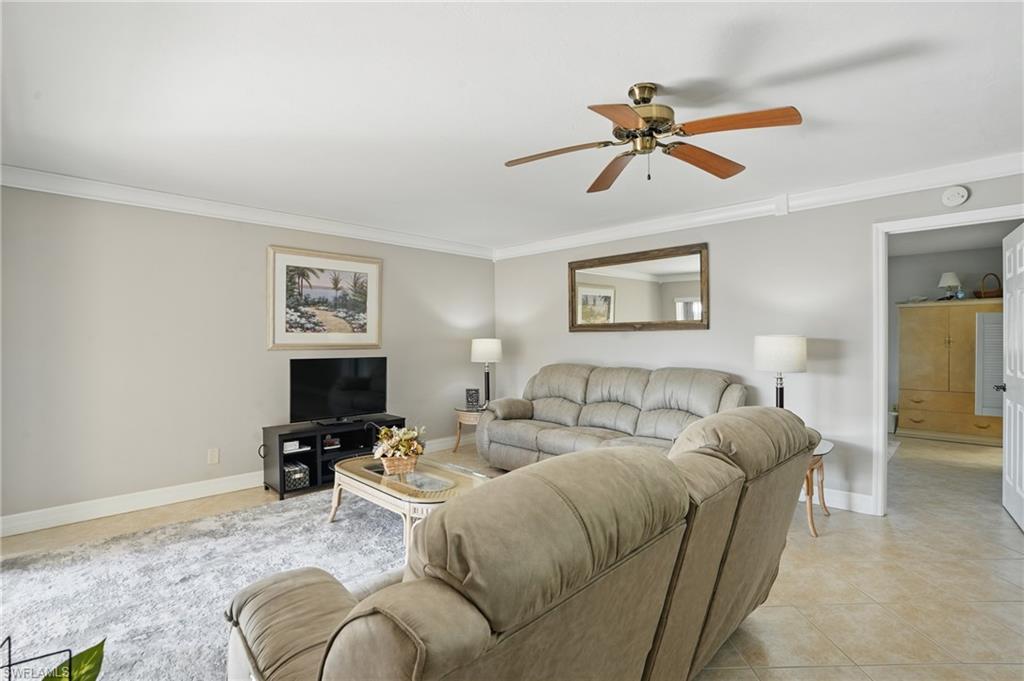 4321 Country Club Blvd # 102 Property Photo 6