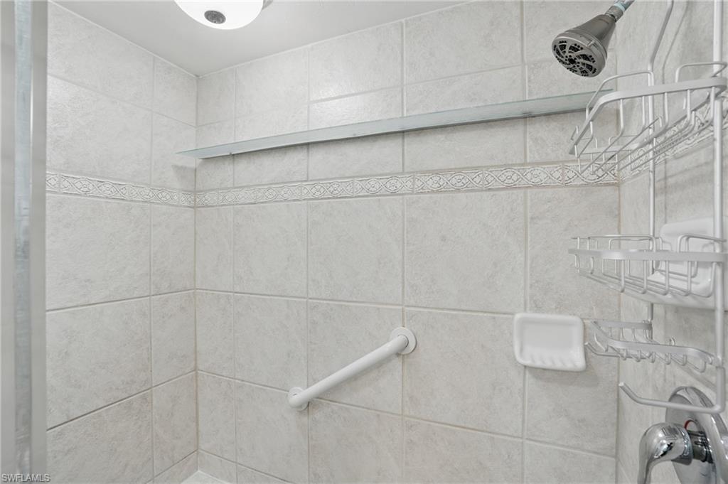 4321 Country Club Blvd # 102 Property Photo 23