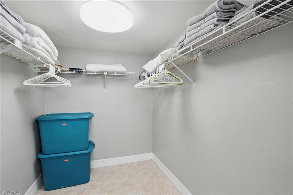 4321 Country Club Blvd # 102 Property Photo 24