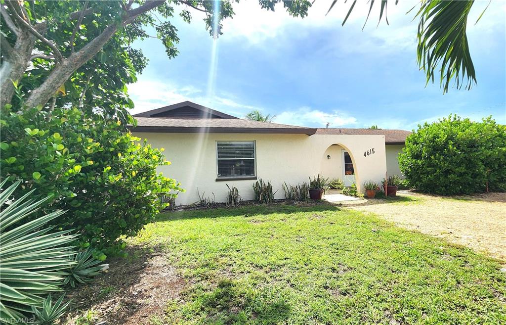 4615 Se 4th Pl # A Property Photo 1